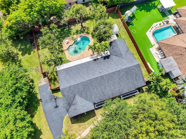 13241 SW 104th Ave, Miami, FL 33176