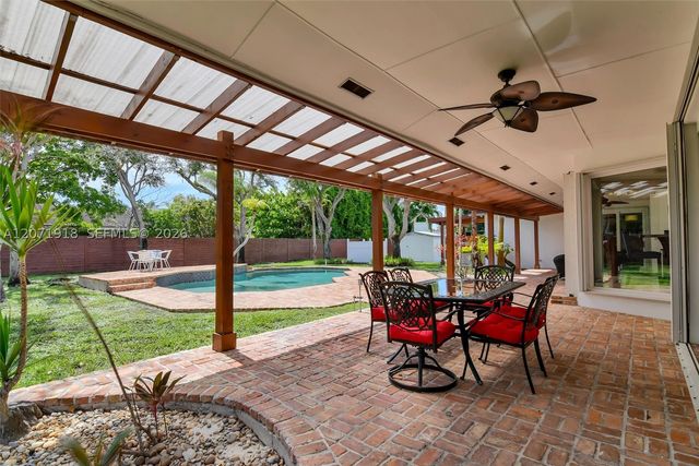13241 SW 104th Ave, Miami, FL 33176