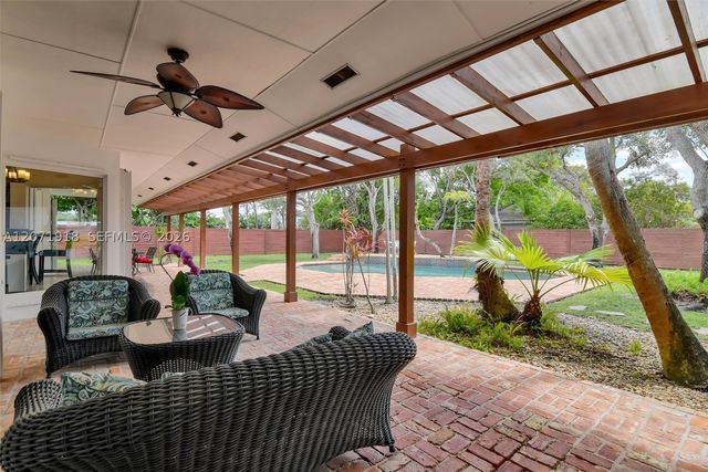 13241 SW 104th Ave, Miami, FL 33176