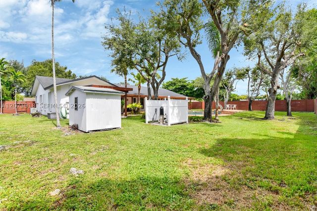 13241 SW 104th Ave, Miami, FL 33176