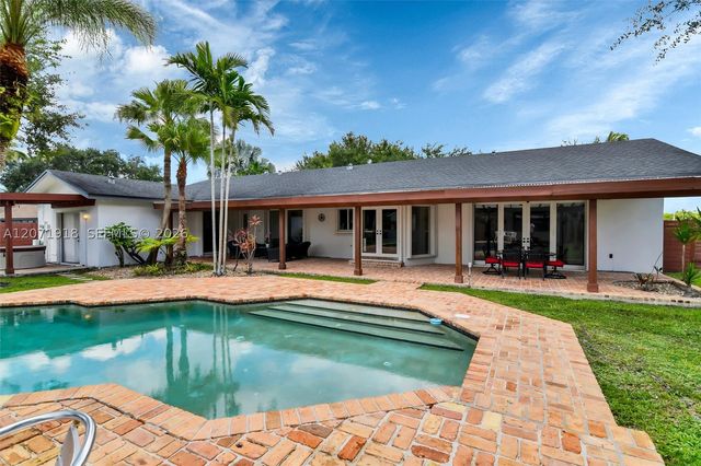 13241 SW 104th Ave, Miami, FL 33176