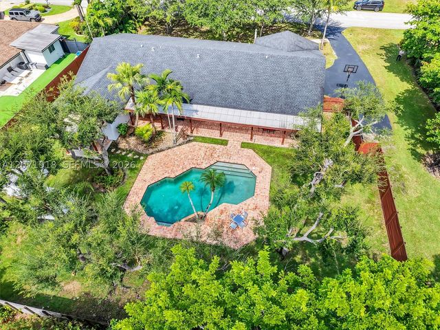 13241 SW 104th Ave, Miami, FL 33176