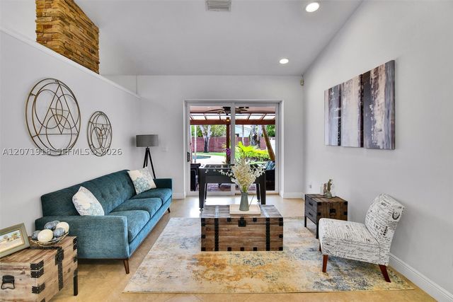 13241 SW 104th Ave, Miami, FL 33176