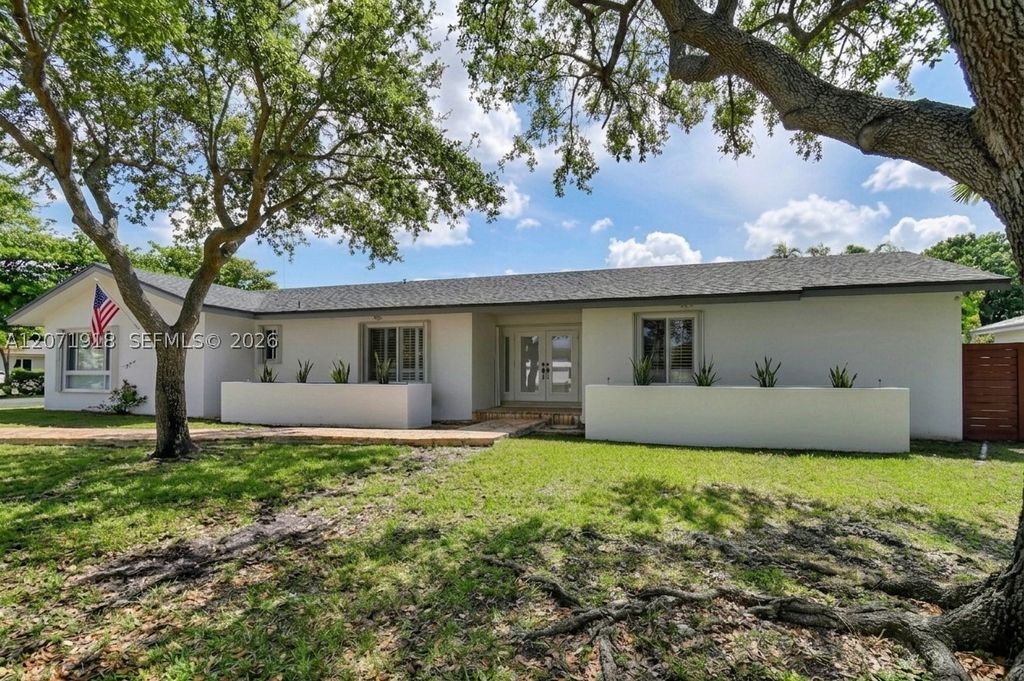 13241 SW 104th Ave, Miami, FL 33176