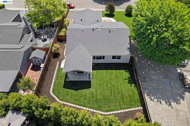 481 Swallow Ct, Livermore, CA 94551