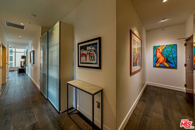 1155 S Grand Avenue 1317, Los Angeles, CA 90015