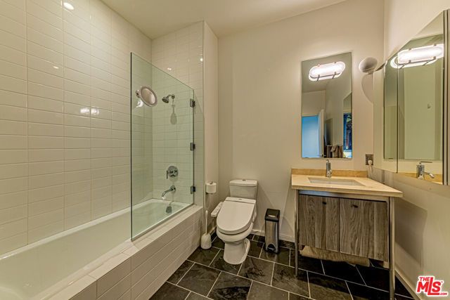 1155 S Grand Avenue 1317, Los Angeles, CA 90015