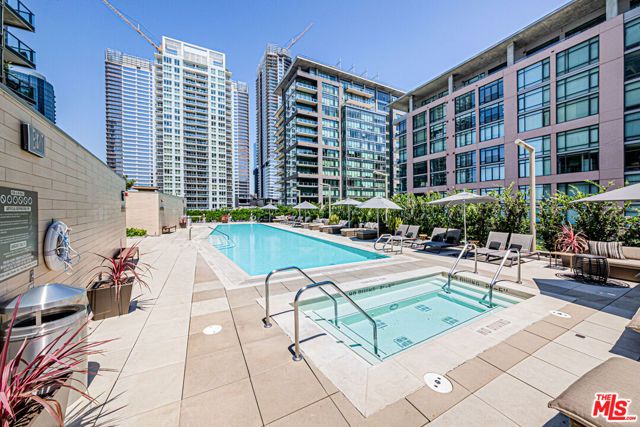 1155 S Grand Avenue 1317, Los Angeles, CA 90015