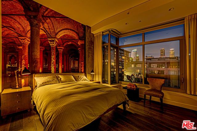 1155 S Grand Avenue 1317, Los Angeles, CA 90015