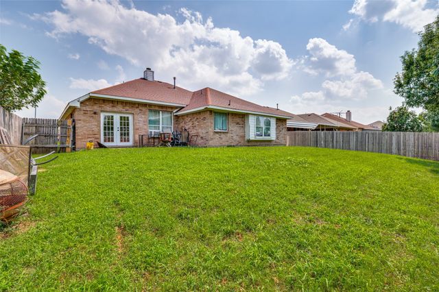 2442 Lost Mesa, Grand Prairie, TX 75052
