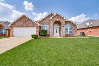 2442 Lost Mesa, Grand Prairie, TX 75052