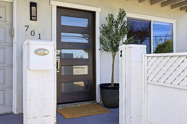 701 Archer Street, Monterey, CA 93940