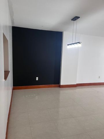 2851 NE 183rd Street, Aventura, FL 33160