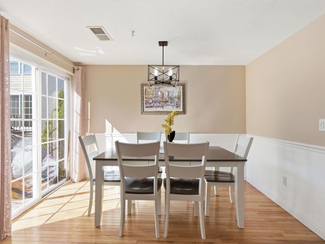 3 Arlington Street, Merrimack, NH 03054