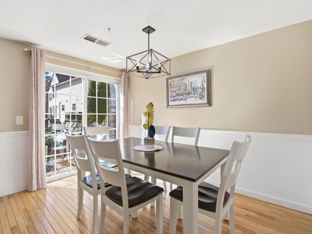 3 Arlington Street, Merrimack, NH 03054