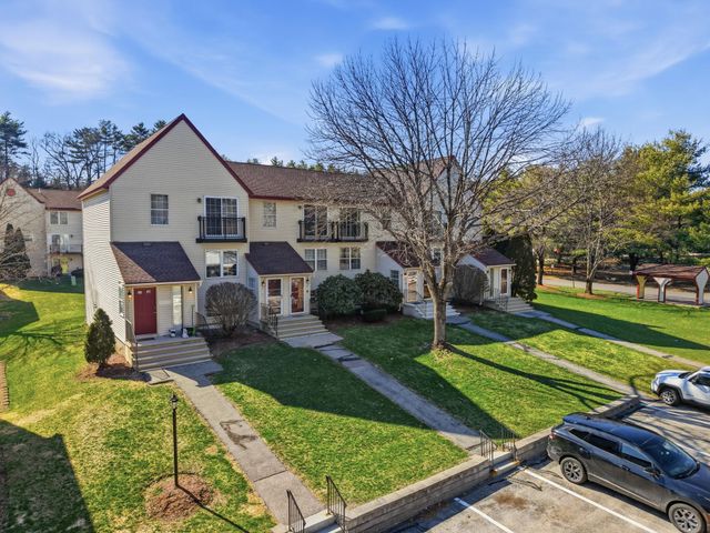 3 Arlington Street, Merrimack, NH 03054