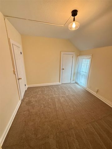 1162 13th Street, Des Moines, IA 50314