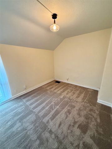 1162 13th Street, Des Moines, IA 50314