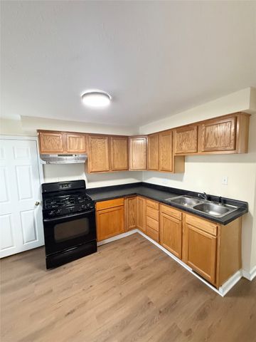 1162 13th Street, Des Moines, IA 50314