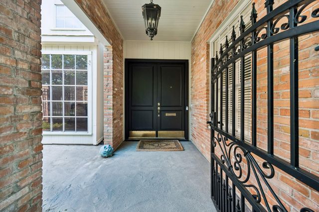 7629 Del Monte Drive, Houston, TX 77063