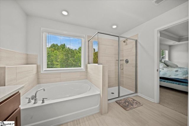 229 Layken Lane, Woodruff, SC 29388