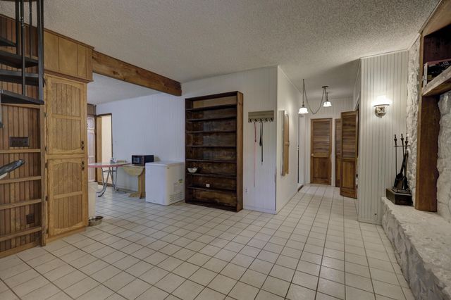 210 N Jefferson Street, Neosho, MO 64850