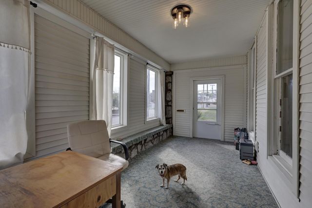 210 N Jefferson Street, Neosho, MO 64850