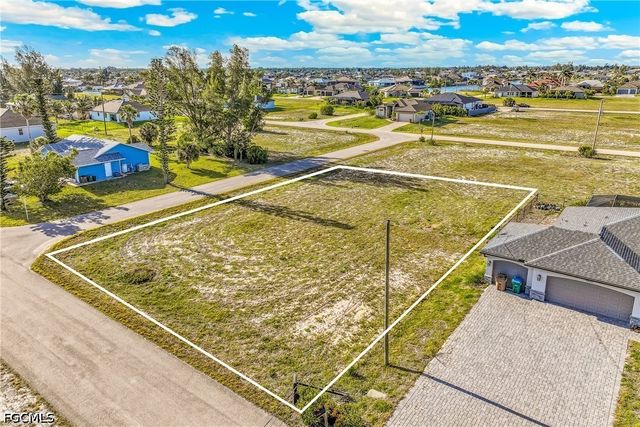 4618 NW 34th TER, Cape Coral, FL 33993