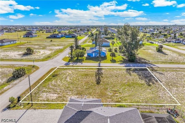 4618 NW 34th TER, Cape Coral, FL 33993