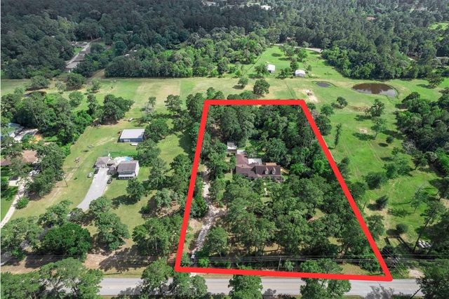 15025 Stagecoach Rd, Stagecoach, TX 77355