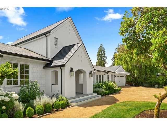 7130 Sw MONTGOMERY Way, Wilsonville, OR 97070