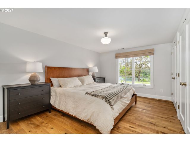 7130 Sw MONTGOMERY Way, Wilsonville, OR 97070