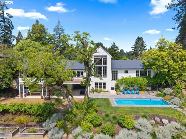 7130 Sw MONTGOMERY Way, Wilsonville, OR 97070