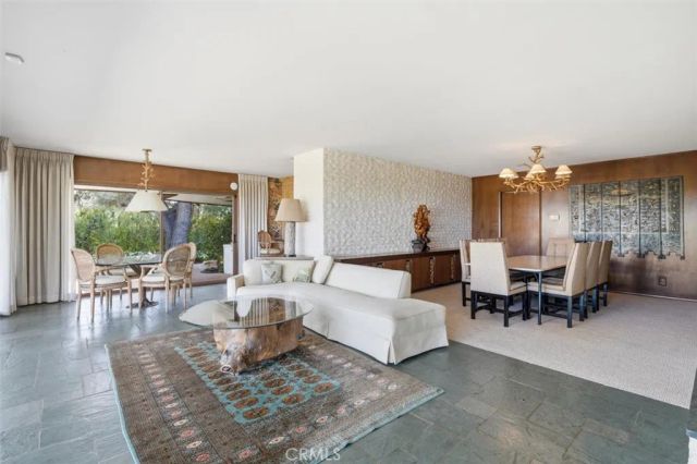 100 Saddleback, Rolling Hills, CA 90274