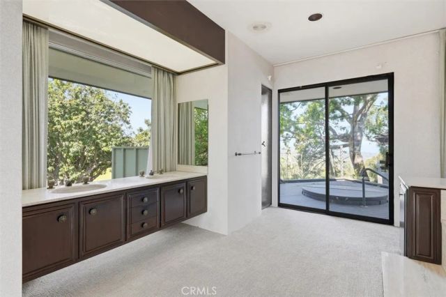 100 Saddleback, Rolling Hills, CA 90274