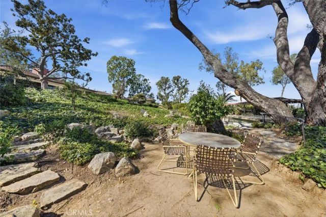 100 Saddleback, Rolling Hills, CA 90274