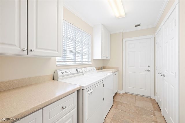 7539 Novara CT, Naples, FL 34114