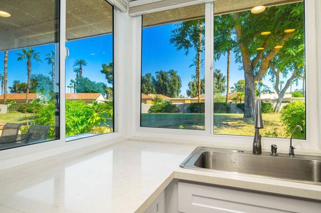 38 Malaga Drive, Rancho Mirage, CA 92270