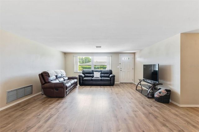 9211 STERLING LANE, Port Richey, FL 34668