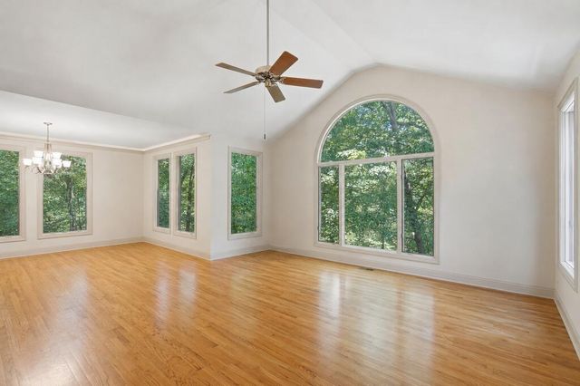532 Cherokee Trl, Big Canoe, GA 30143