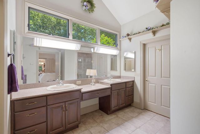 532 Cherokee Trl, Big Canoe, GA 30143
