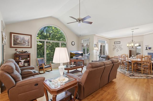 532 Cherokee Trl, Big Canoe, GA 30143