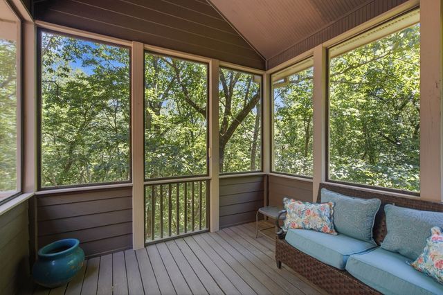 532 Cherokee Trl, Big Canoe, GA 30143