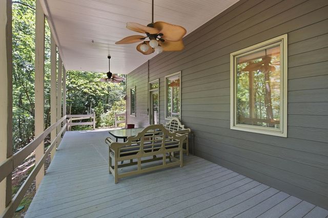 532 Cherokee Trl, Big Canoe, GA 30143