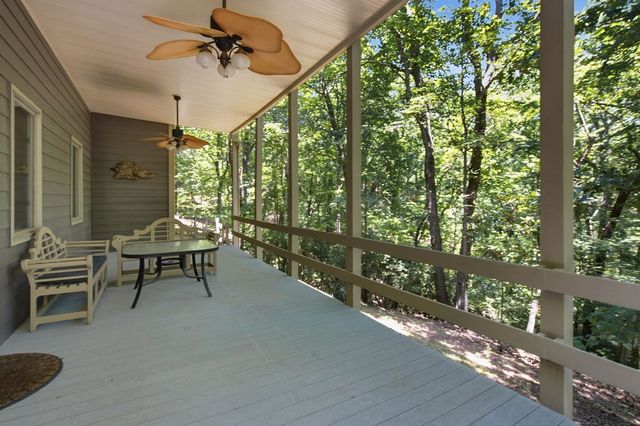 532 Cherokee Trl, Big Canoe, GA 30143