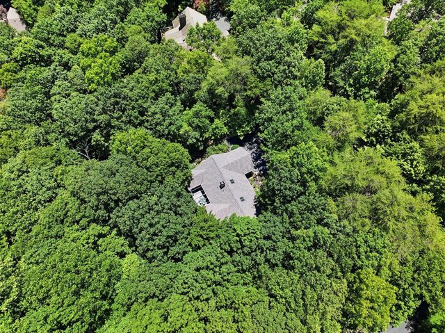 532 Cherokee Trl, Big Canoe, GA 30143