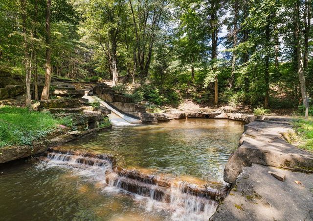 532 Cherokee Trl, Big Canoe, GA 30143