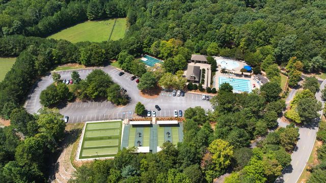 532 Cherokee Trl, Big Canoe, GA 30143