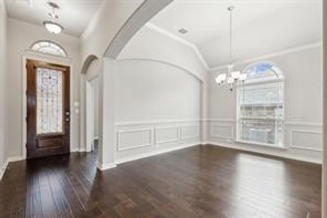 909 Foxtail Drive, Mansfield, TX 76063