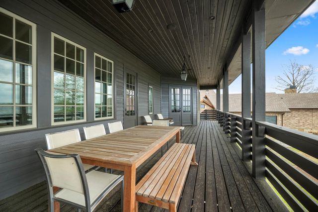 9116 Escondido Drive, Willis, TX 77318